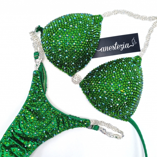 Poison Ivy Stock -Sujetador A-B (Triangulo con copa).  Braguita Xs  (U frontal, corte trasero estilo X-PRO).